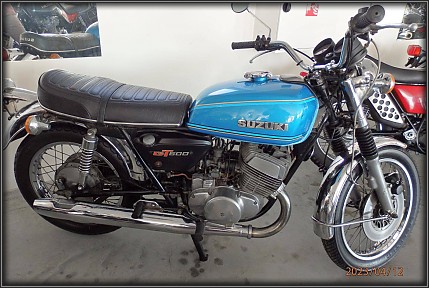 Suzuki GT 500